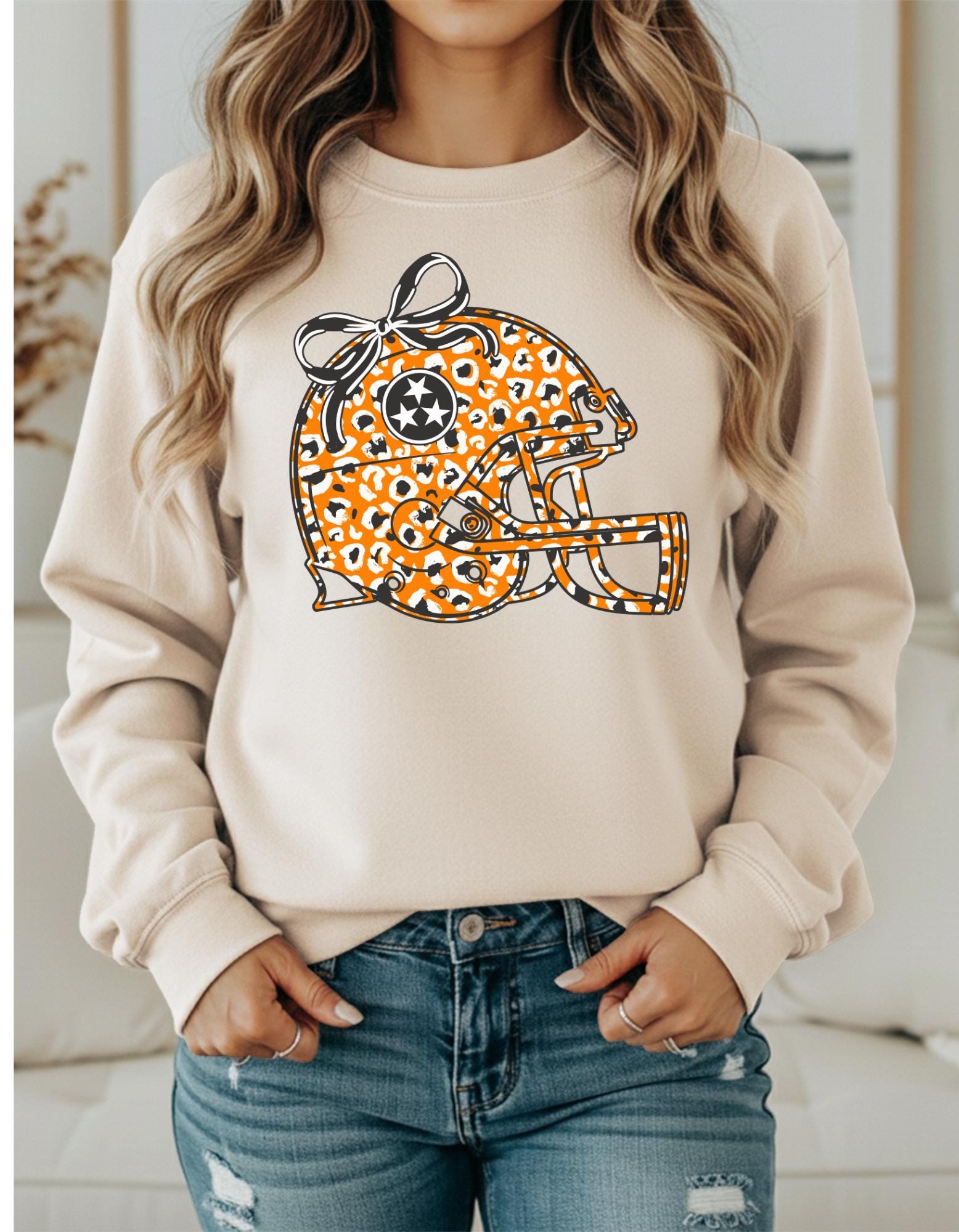 Tennessee Orange Helmet With Bow Shirt